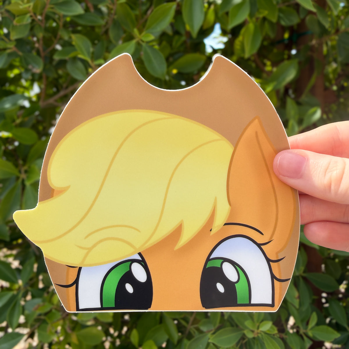 Apple Pony Peeker